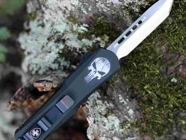 Templar Knife Small Fallen OTF Knife 2-3/4" Tanto Blade Black