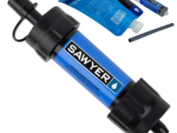 Sawyer MINI Water Filtration System Blue